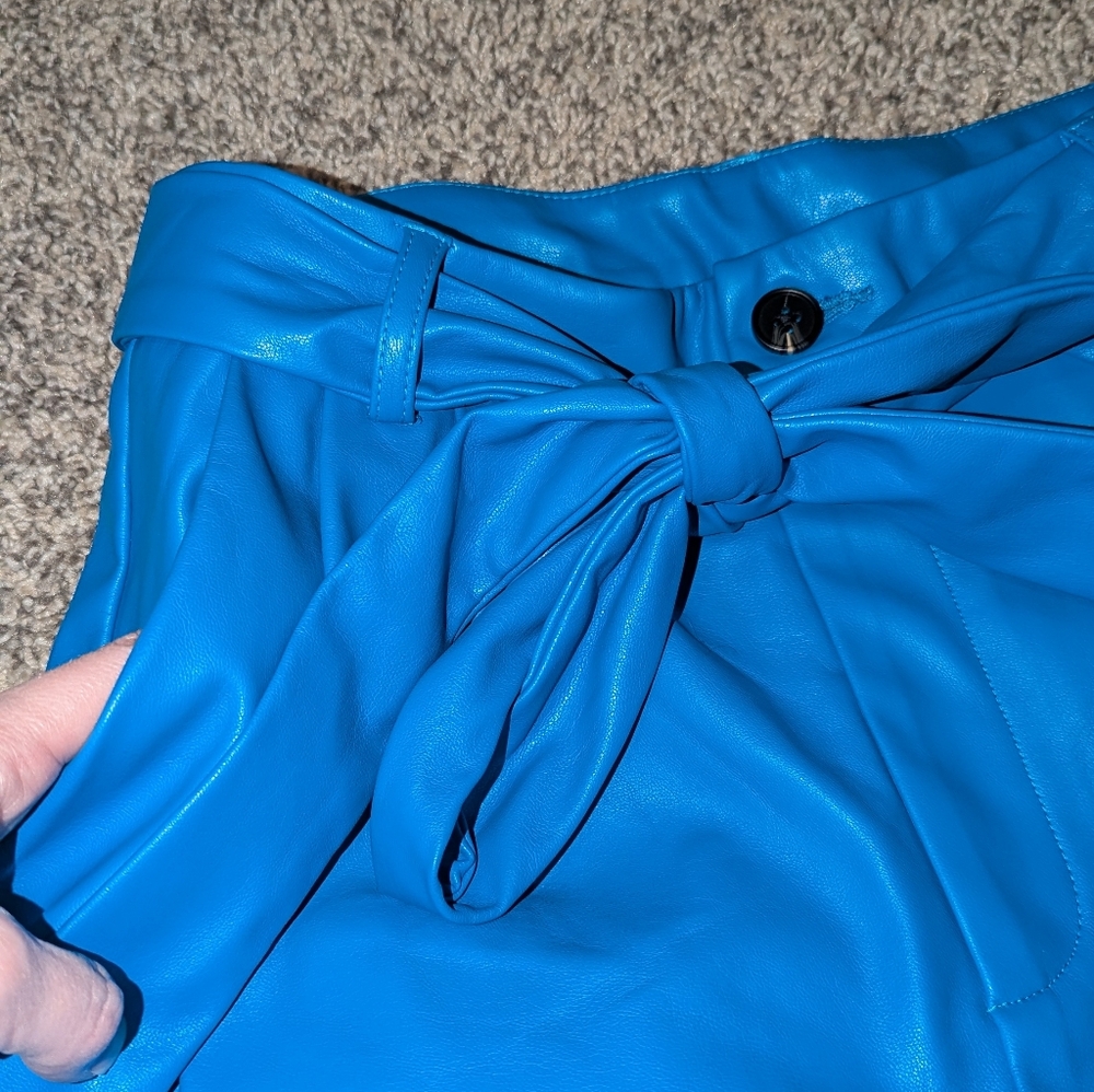 Popeye Graphic Tee Size Medium and Shein Blue Faux Leather Pants Size Small - Picture 5 of 6
